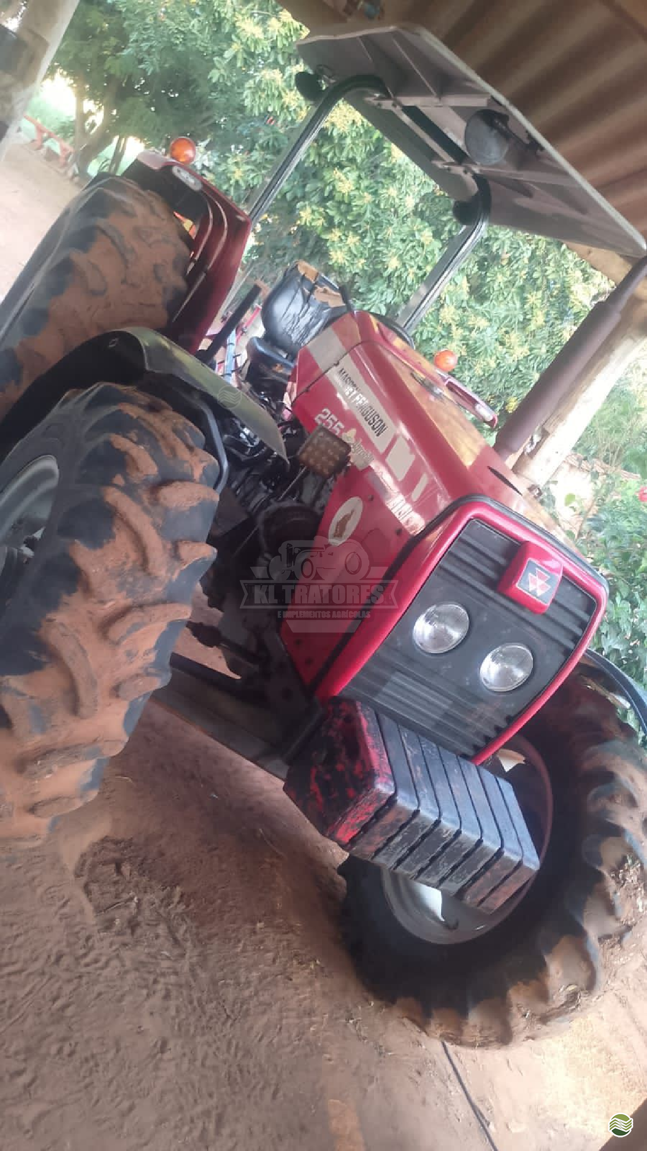 TRATOR MASSEY FERGUSON MF 255 Tração 4x4 KL Tratores PENAPOLIS SÃO PAULO SP